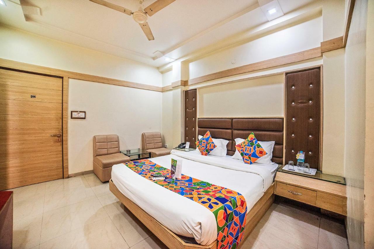 Fabhotel Santoor Geeta Bhawan Square Indore Eksteriør billede